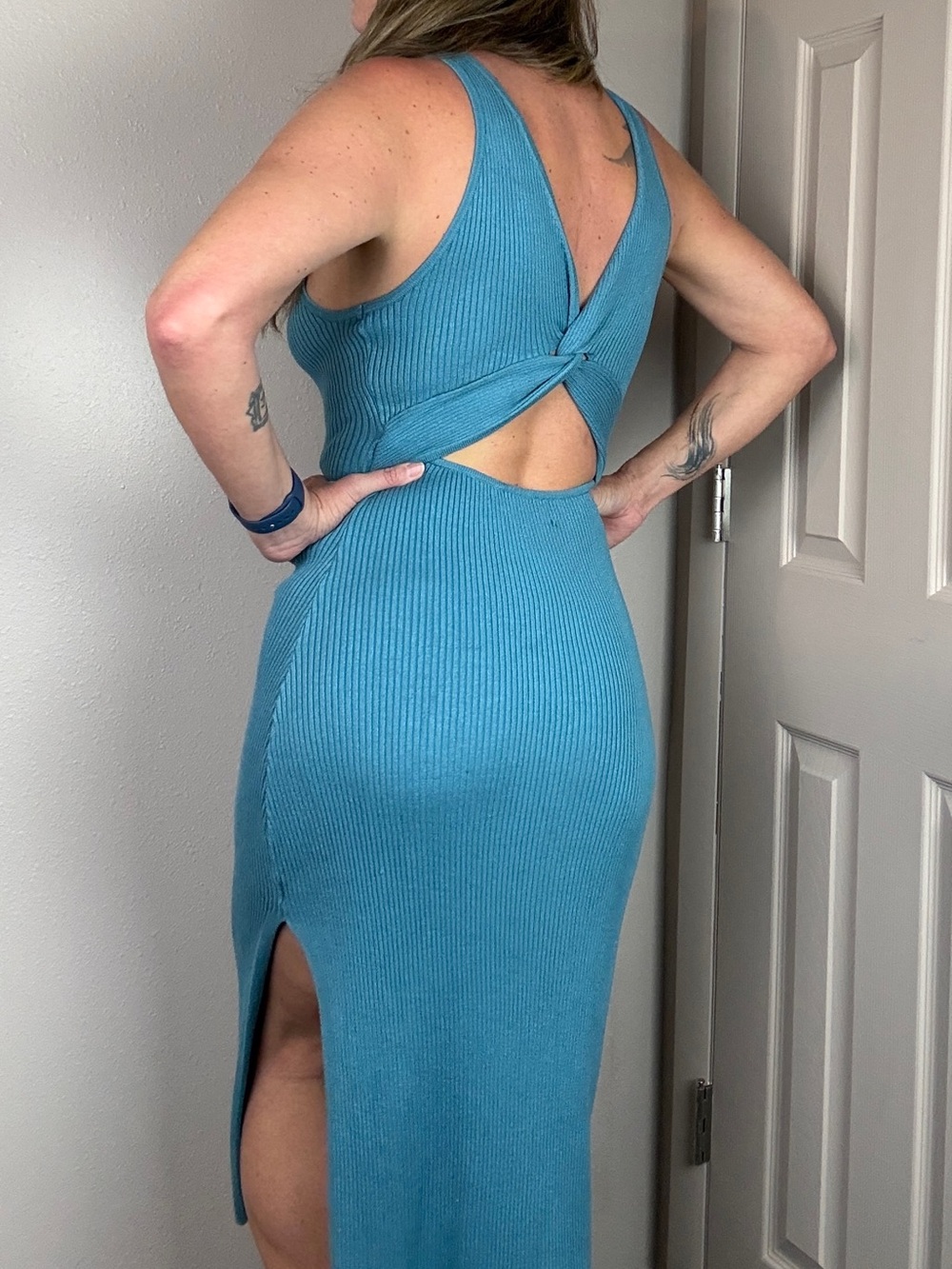 Sleeveless Ribbed Midi Dress in Teal Blue - Picture 6 of 12